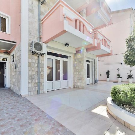 Garni Hotel Koral Будва Екстериор снимка
