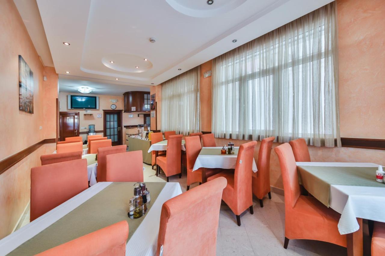 Garni Hotel Koral Будва Екстериор снимка