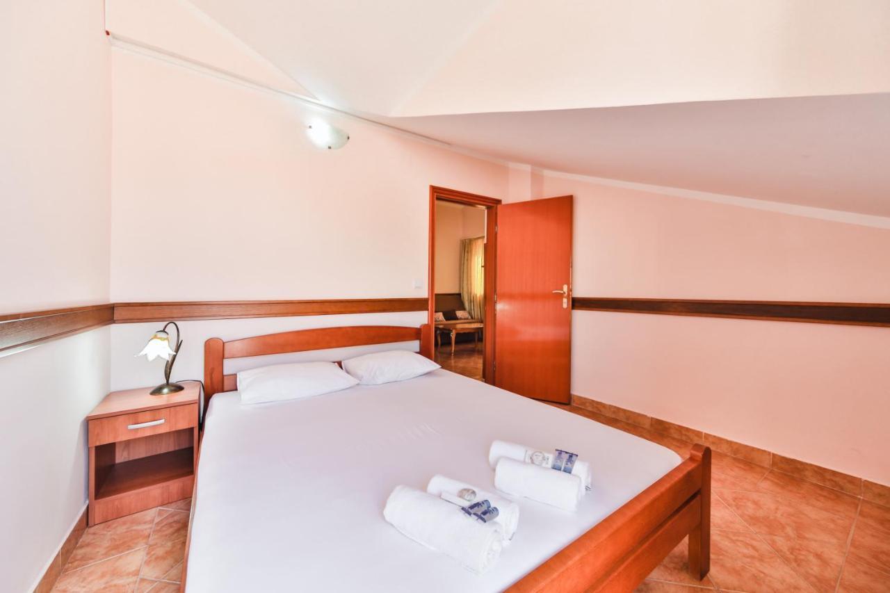 Garni Hotel Koral Будва Екстериор снимка