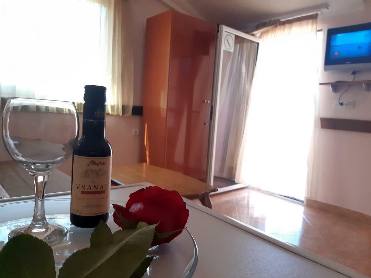 Garni Hotel Koral Будва Екстериор снимка